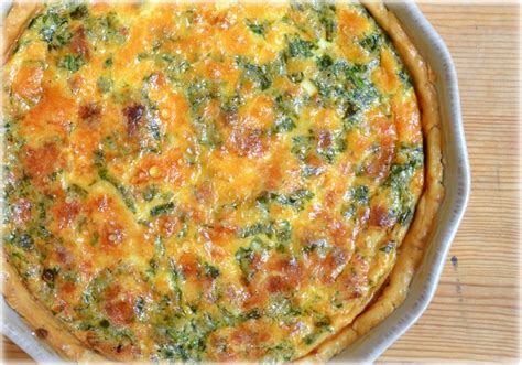 Slaný tekvicový quiche s čerstvými bylinkami