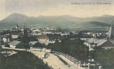 Letecký pohľad na benátsku lagúnu a historické centrum mesta