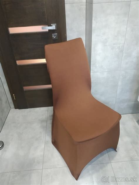 Koláž: rôzne typy podsedákov na stoličky