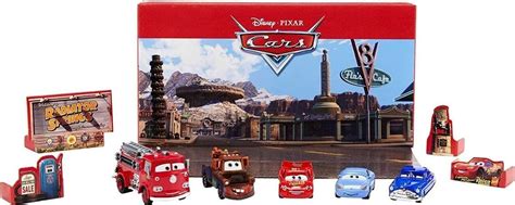 Obrázok s hlavnými postavami z filmu Cars