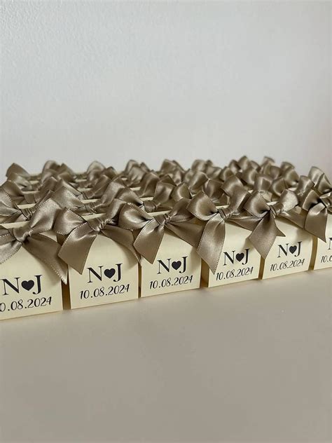 malá bonboniéra pre svadobných hostí