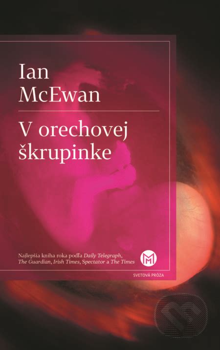 Detailný záber výroby sviečky v orechovej škrupinke s kvapkajúcim voskom