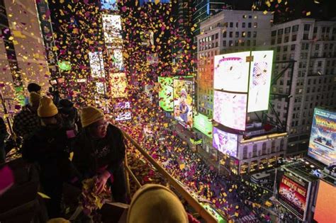 Novoročné spúšťanie gule na Times Square