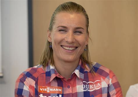 Anastasia Kuzminová s rodinou - manželom Danielom a deťmi