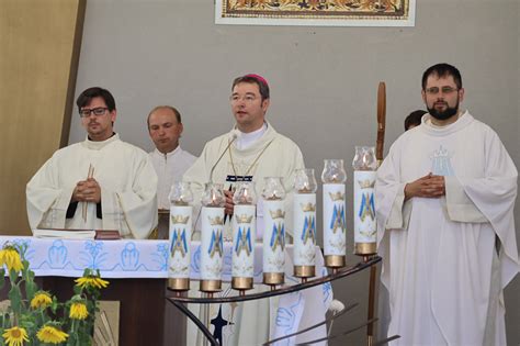 Snímka z modlitbového stretnutia mužov v Lučenci