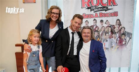 Fotografia z predstavenia muzikálu School of Rock.