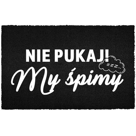 fotografia rockových doplnkov do domácnosti (hrnček, plagát, rohožka)