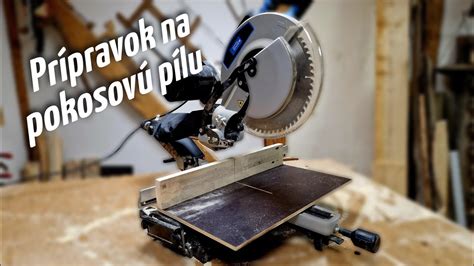 Fotografia Petra Dopitu, ako hrá na kanadskú pílu.