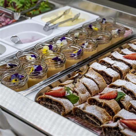 prezentácia chutne pripraveného jedla v reštaurácii Villa Betula Resort