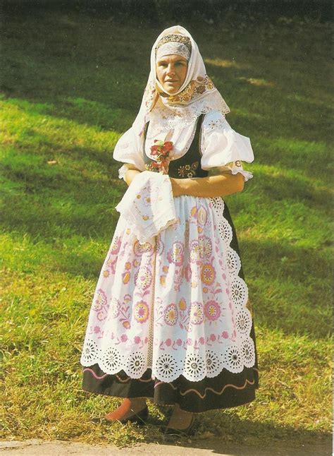 Ilustrácia muža z Abova v dobovom kroji