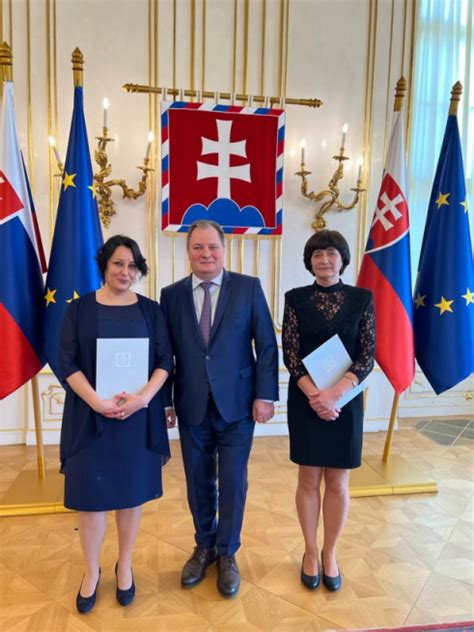 Fotografia rektora prof. Ing. Rudolfa Kropila, CSc. pri prejave