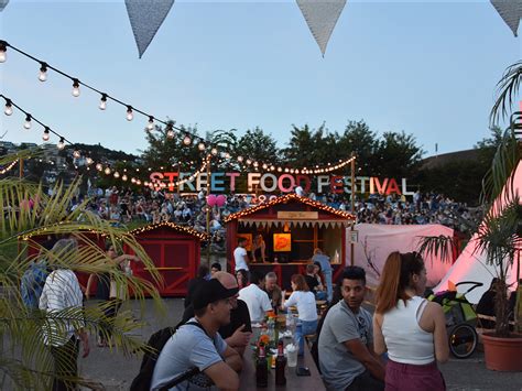 fotografia bio-rozložiteľného riadu na street food festivale