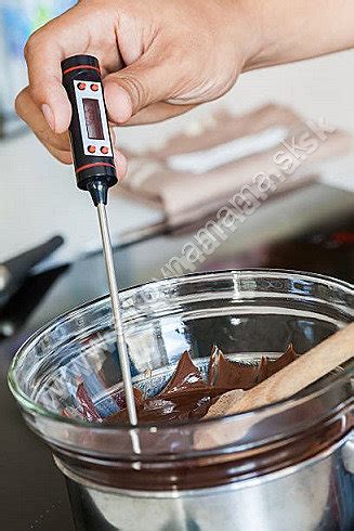 Schéma temperovania čokolády s teplotným grafom pre jednotlivé druhy čokolády