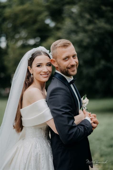 Ilustrácia online galérie svadobných fotografií