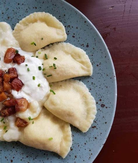 Surovinový mix: Zemiaky, múka, bryndza, slanina, soľ, vajíčka