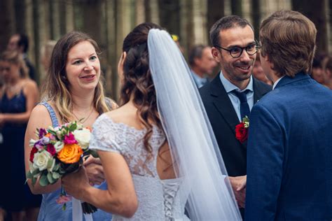 Tematická fotografia svadobných darov, balíčkov a blahoželaní