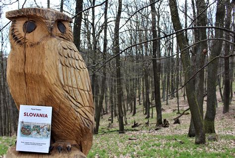 Informatívna infografika o súvislostiach fatimských zjavení a historických udalostí 20. storočia