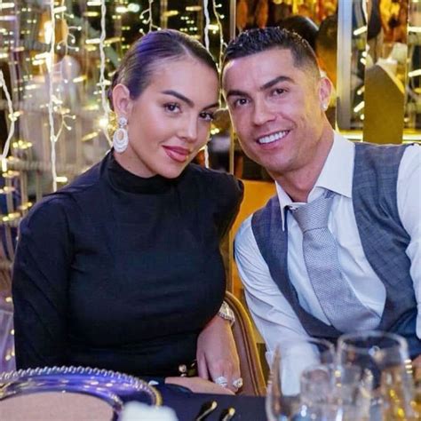 Tematické foto: Cristiano Ronaldo a Georgina Rodríguezová spoločne
