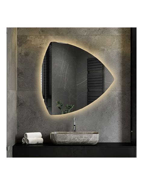 Detailná schéma keramického svietnika v tvare ihlana s LED podsvietením a hviezdnym perforovaním