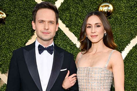 Svadobná fotografia páru Troian Bellisario a Patrick J. Adams
