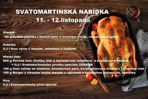 Fotografia pečených martinských husí a svätomartinských rožtekov