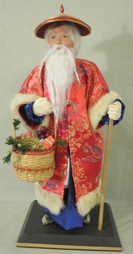 Tematické foto: Čínsky Santa Claus (Sheng Dan Lao Ren) hrajúci na saxofóne