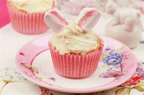 Fotografia cupcakes so zajačími uškami