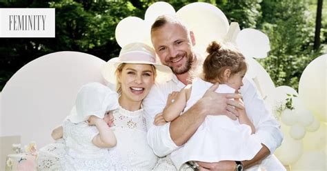 inšpiratívna fotka dvoch najlepších kamarátok oslavujúcich narodeniny