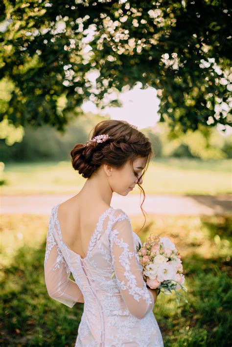 Ilustračná fotografia nevesty s elegantným svadobným účesom