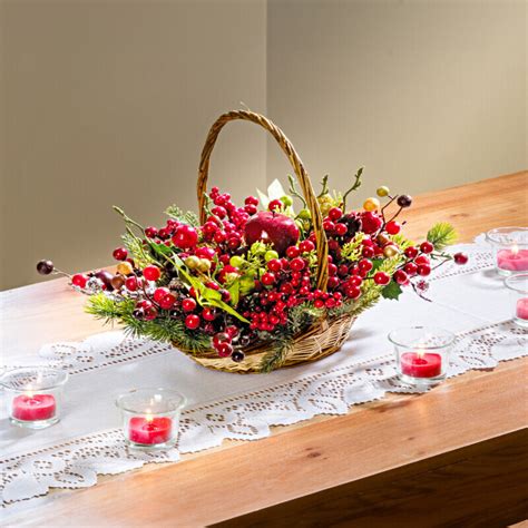 Detail vianočného pudingu s bobuľami