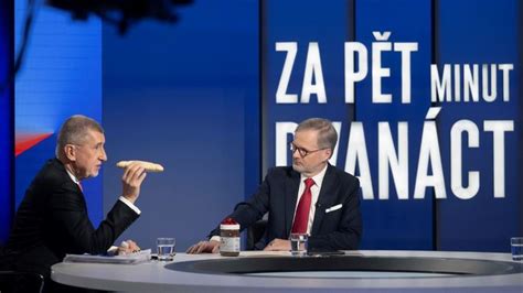Tematické foto: politická debata, vládni predstavitelia