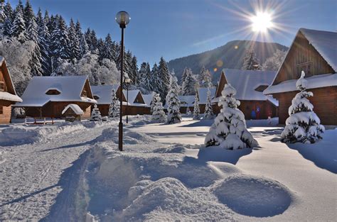 Tematické foto hotela alebo chaty vo vianočnom prostredí Nízkych Tatier