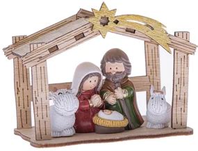 Detailne prepracovaný drevený betlehem so svätou rodinou a tromi kráľmi
