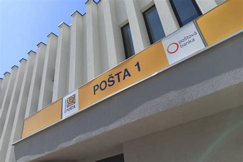 príklad hárčeka s personalizovanými poštovými známkami od Slovenskej pošty