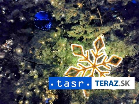 koláž rôznych vianočných trhov v Banskej Bystrici