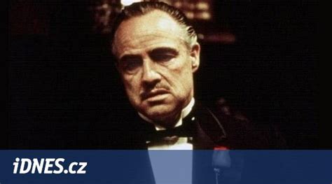 Súčasná fotografia múzea antimafie v Corleone so záberom na exponát mafiánskej vraždy.