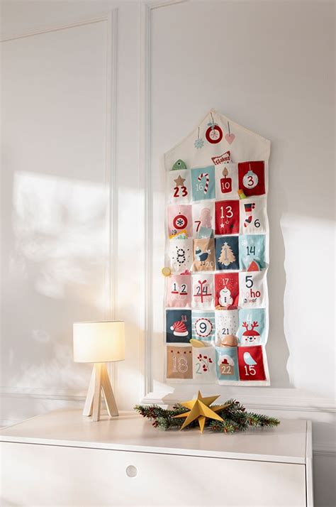 Schéma strihu na vlastnoručne vyrobený vianočný adventný kalendár z bavlnenej látky