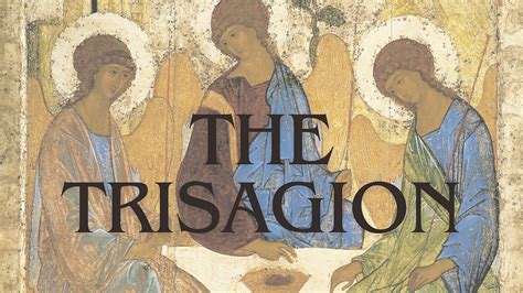 Vitráž zobrazujúca symboliku Trikrát svätý (Trisagion) v kresťanskej ikonografii.