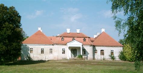 Fotografia Esterházyho kaštieľa a parku v Želiezovciach