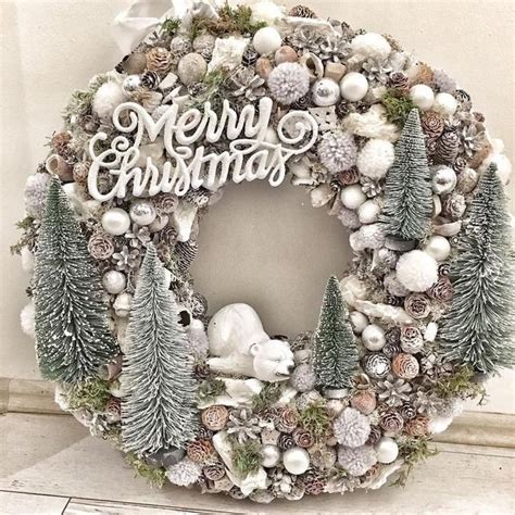 Vianočné dekorácie na dvere a steny