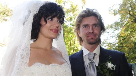 Svadobné foto Petry Ficovej a Martina Reháka v deň ich svadby