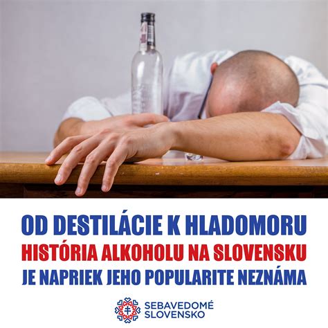 Escort karty pripevnené k skleneným dózam s nápojom