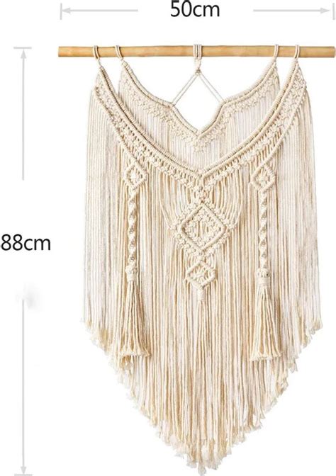 Macramé dekorácia na svadobnom stole v bohémskom štýle