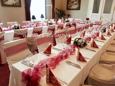 ilustračné foto svadobnej sály s elegantnou výzdobou