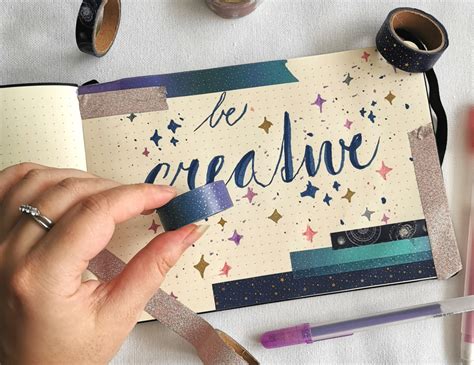 Detail ozdobnej washi pásky na darčeku