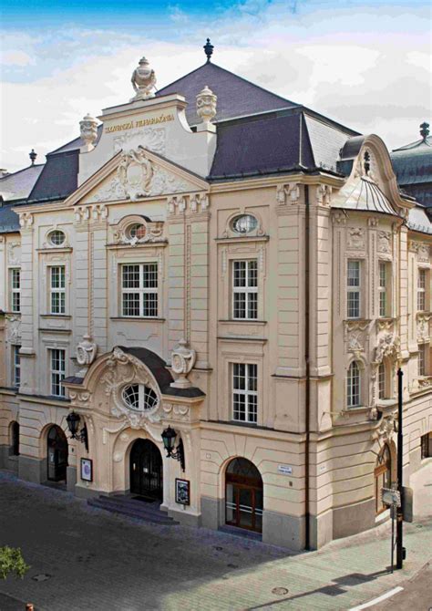 Fotografia budovy Slovenskej filharmónie - Reduty, miesta inaugurácie