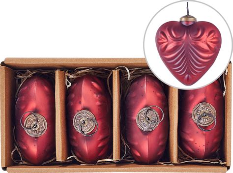 Sada 16 zelených vianočných ozdôb v tvare srdca, s kombináciou matného a lesklého povrchu