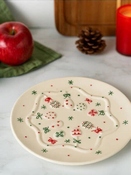 Detail krížikovej výšivky s vianočným motívom