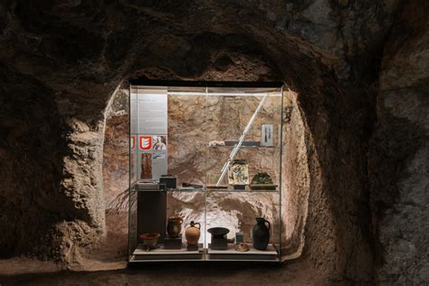 Súhrn archeologických nálezov na hrade Devín