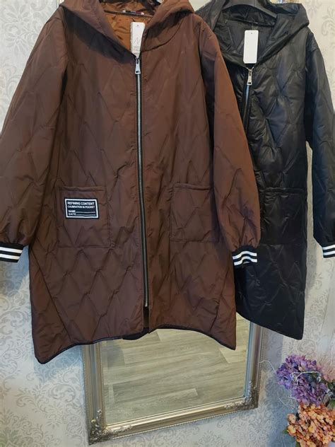 ilustrácia módneho oblečenia a doplnkov